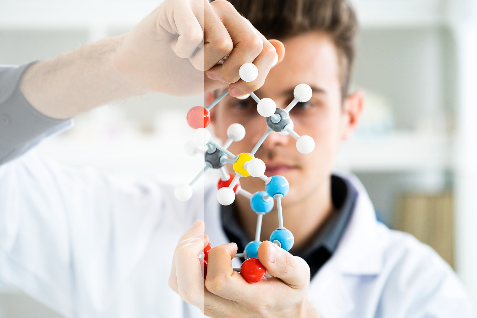 Für Ihre Anwendung in der Chemie finden Sie bei NEXOPART das passende Analysegerät | © NEXOPART