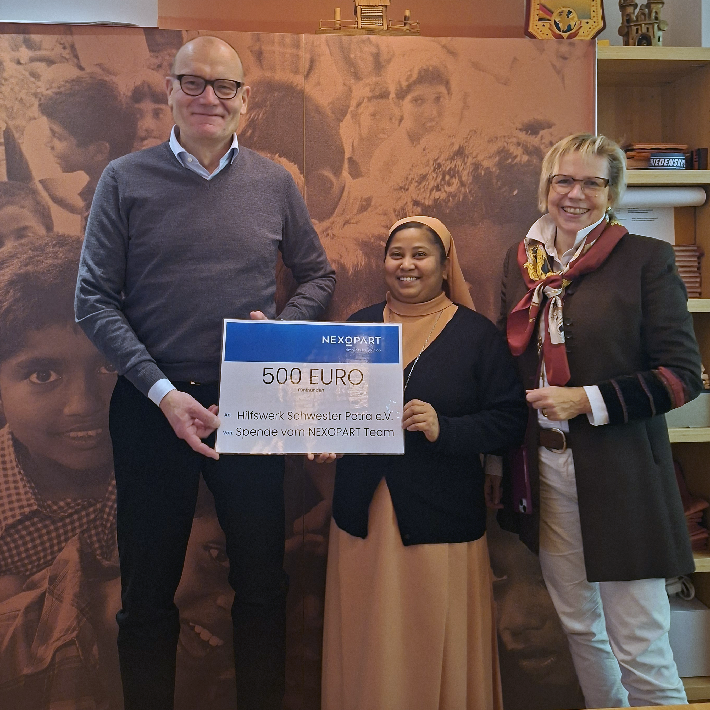 Donation handover NEXOPART 2025 | © NEXOPART